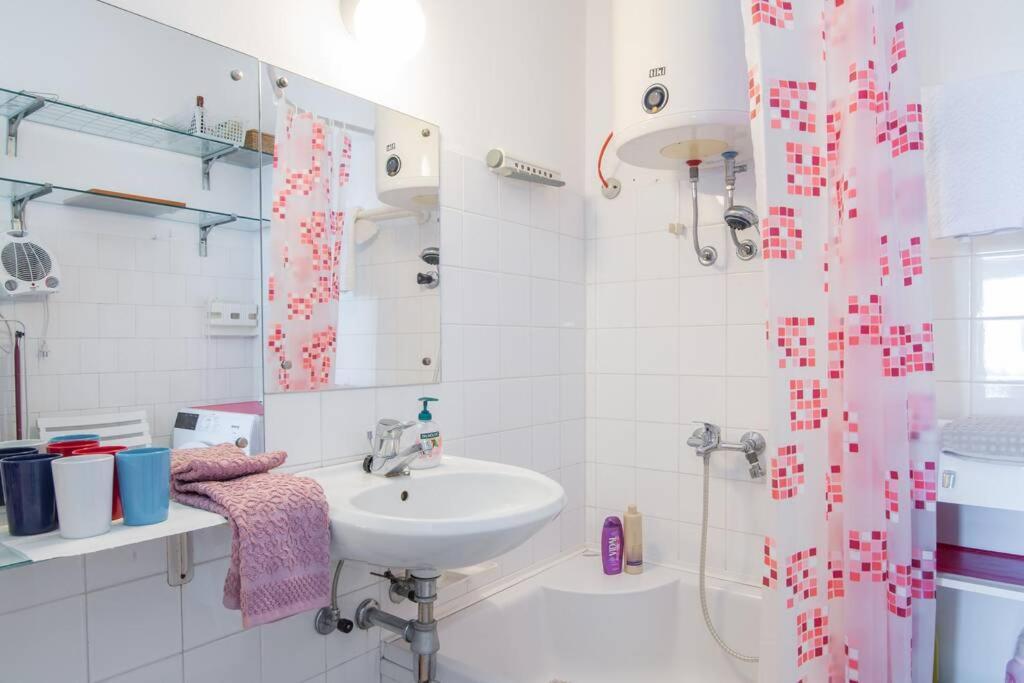 Apartma Milena โคเปร์ ภายนอก รูปภาพ