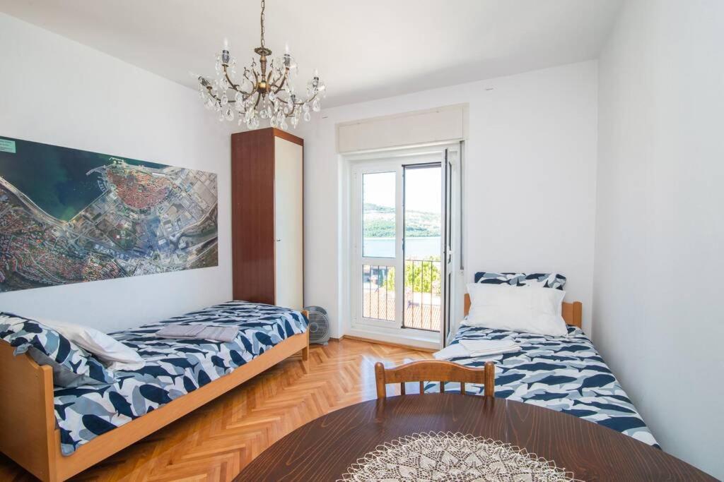 Apartma Milena โคเปร์ ภายนอก รูปภาพ