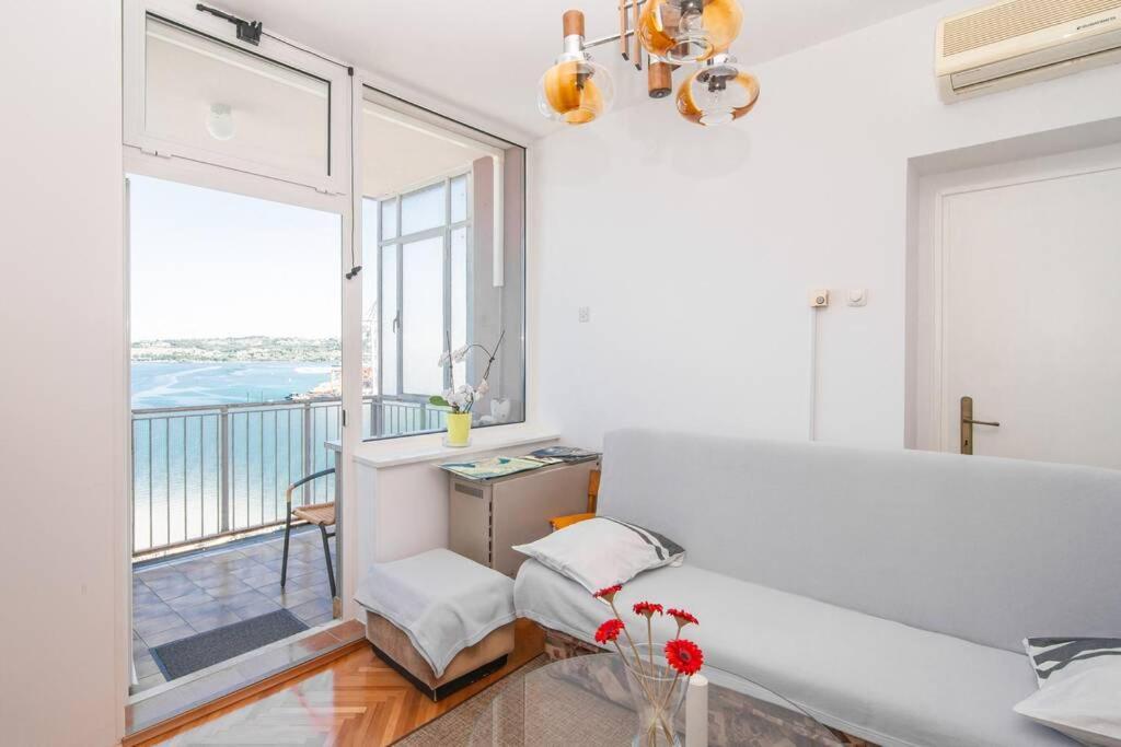 Apartma Milena โคเปร์ ภายนอก รูปภาพ